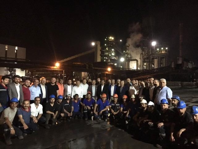 Ak Partili Adaylar Kardemir’de Sahur Yaptı