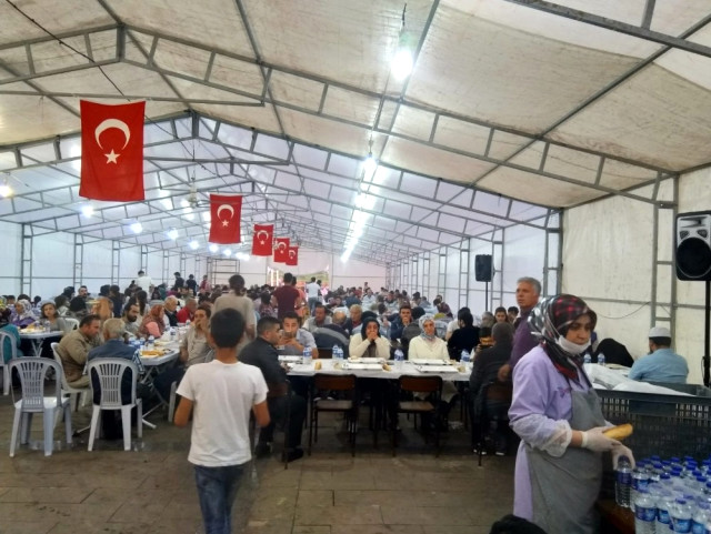 Almanya’daki Gurbetçilere Oruç Açtırdılar