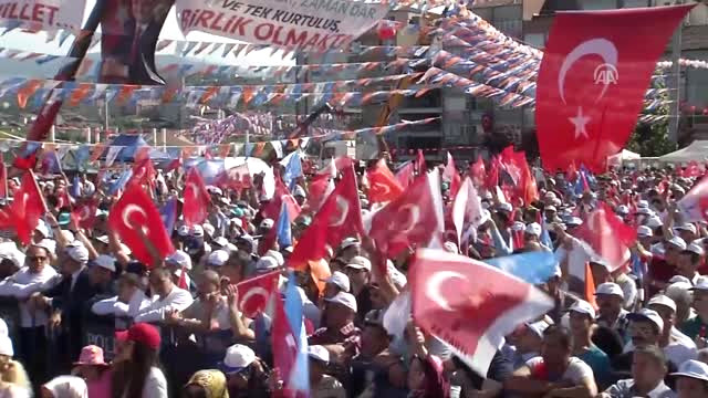 Başbakan Yıldırım: ‘Türkiye’de Dikili Ağacı Olmayanlar Konuşmaya Gelince Mangalda Kül Bırakmıyor’