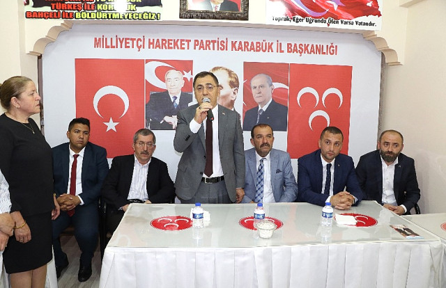 Başkan Vergili MHP’de Bayramlaşma Törenine Katıldı