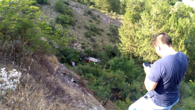 Karabük’te Otomobil 25 Metreden Kanyona Uçtu: 1 Yaralı