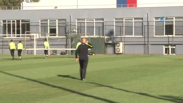 Levent Açıkgöz: ‘Karabükspor Bu Kadar Yalnız Kalmamalı’