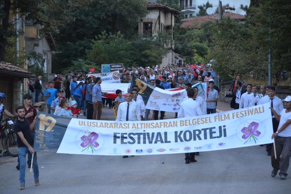 Uluslararası Altın Safran Belgesel Film Festivali Başladı