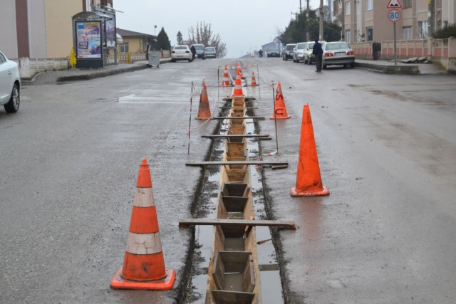Yağmur Suyu Drenaj Çalışmaları Devam Ediyor