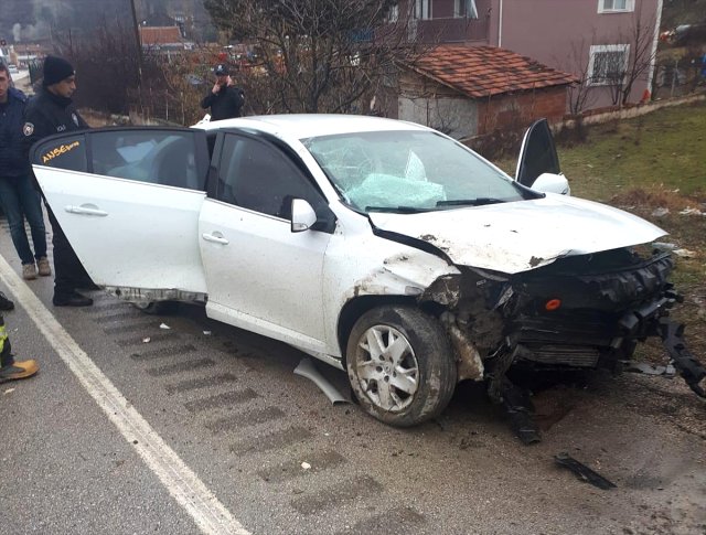 Eskipazar’da Trafik Kazası: 4 Yaralı