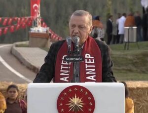 Erdoğan: Afet alanlarındaki çiftçilere Ziraat Bankası aracılığıyla sıfır faizli hayvancılık kredileri verilecek