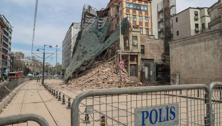 Kültür ve Turizm Bakanlığı’ndan Beyoğlu’nda çöken binayla ilgili açıklama