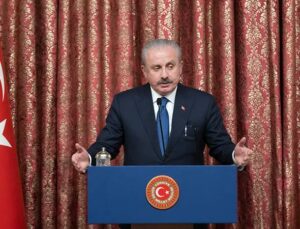 Mustafa Şentop: TBMM’ye ziyan verecek, gölge düşürecek her şeyden kaçınmamız lazım