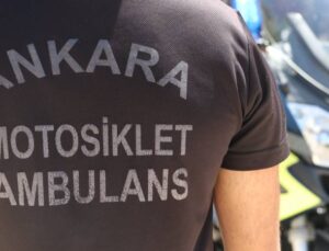 Sıhhat Bakanı Koca: Motosiklet ambulanslarımız vazife başında
