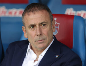 Abdullah Avcı: İki maçı gol yemeden kazanmak son derece kıymetliydi