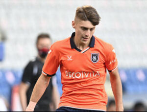 Başakşehir’de Ravil Tagir, Al Jazira’ya transfer oldu