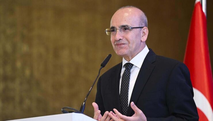 Mehmet Şimşek: Yıllık enflasyonun ağustos ayında besbelli biçimde gerilemesini bekliyoruz