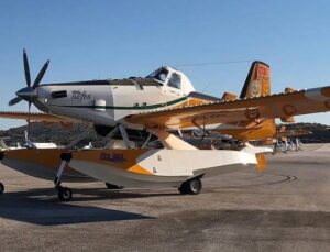 Türkiye’den orman yangınıyla gayret eden Yunanistan’a uçak ve helikopter yardımı