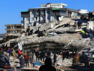Gözde Apartmanı davasında müteahhit, cürmü zelzeleye attı: İvmesi ve büyüklüğü araştırılsın, hatasızım