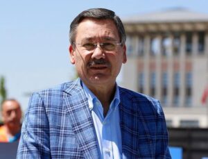 Melih Gökçek’in mal varlığına ihtiyati haciz konuldu, banka kartları bloke edildi