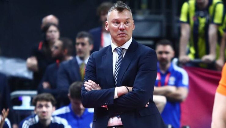Fenerbahçe Beko Başantrenörü Sarunas Jasikevicius: Bana kenardan antrenörlüğü öğretemez