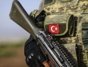 Jandarma’ya 9 bin 690 kontratlı uzman erbaş alınacak: Kaideler neler, kimler başvurabilecek?