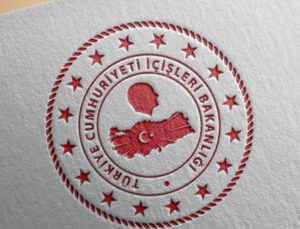 Resmi Gazete’de yayımlandı: Sığınmacıların Türkiye’de müsaadesiz çalışma mühletleri uzatıldı