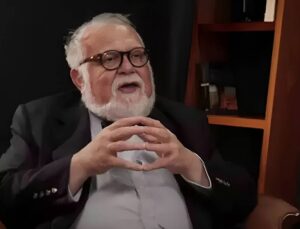 Celal Şengör: Atatürk’e laf edenlerin zekâ olarak şempanzeden farkı yok