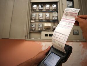 CHP’li Yavuzyılmaz: 2025 yılında yalnızca konutların değil apartmanların tükettiği elektriğe de artırım gelecek