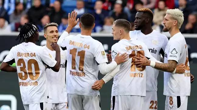 Nijeryalı yıldızdan manalı hareket: Gençlerin IBAN’larını sorup harçlık gönderdi