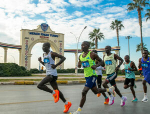6. Memleketler arası Mersin Maratonu koşuldu; 30 ülkeden 2 bin 172 sportmen katıldı