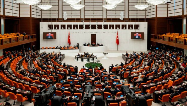Çalışma ve Sosyal Güvenlik Bakanlığı, İçişleri Bakanlığı ile Tarım ve Orman Bakanlığı bütçeleri kabul edildi