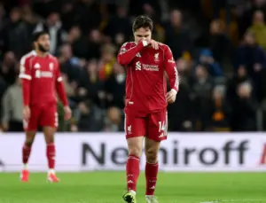Liverpool, lig sonuncusu Wolverhampton’a kaybetti