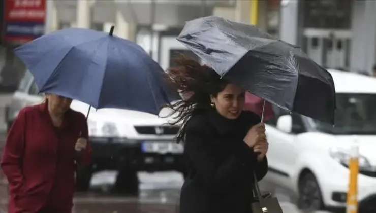 Meteoroloji Genel Müdürlüğü’nden çok sayıda kent için sağanak yağış ve fırtına uyarısı
