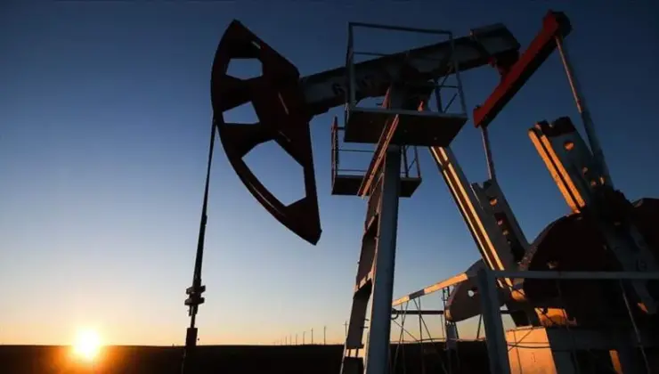 Brent petrol haftaya sıçrayarak başladı: Akaryakıt fiyatları tekrar gündemde