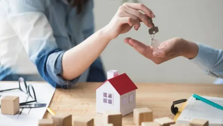 Konut satışında vergi oyunu: İlan fiyatını düşürüp tapuda az ödüyorlar