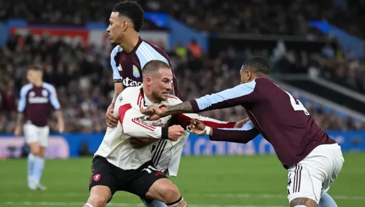 Aston Villa, Liverpool’u 4’ledi; Şampiyonlar Ligi’ni garantiledi
