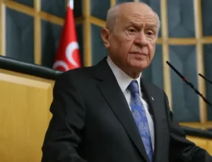Bahçeli’den İstanbul’un fethi iletisi: Türk askerî dehasının tarihin seyrine vurduğu mühür