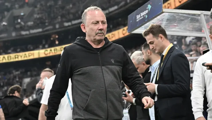 Beşiktaş 28 oyuncusuna veda edecek!