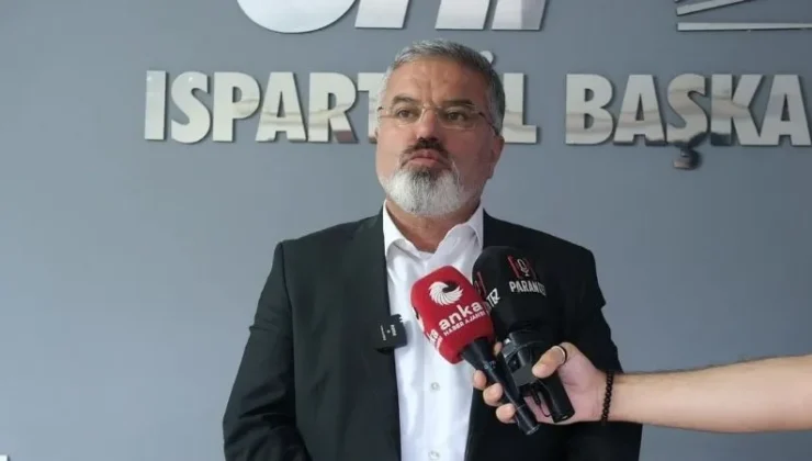 CHP Genel Merkezi’ne girmeye çalışan CHP Isparta İl Başkanı Karaca düşerek yaralandı!