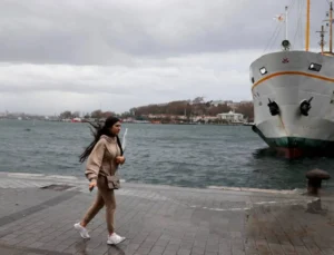 Kent Sınırları’nda hava mahzuru: İstanbul’da çok sayıda vapur seferi iptal edildi