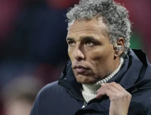 Pierre van Hooijdonk istifa etti; hakkında adapsız transfer savı var