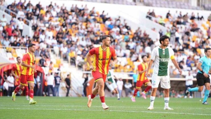 Yeni Malatyaspor tarihe geçti; ligi -52 puanla tamamladı, 111 gol yedi 8 gol atabildi