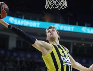 Yıldız basketbolcu Jan Vesely, dönem sonunda emekli oluyor