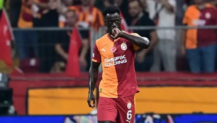 Galatasaray’da Davinson Sanchez kararını verdi