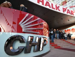 Gelecek Partili Üstün: CHP, 26 Temmuz’a kadar kongre yapmazsa bu tarihten sonra yapılacak seçimlere giremeyecek!