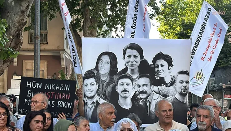 İran İstanbul Baskonsolosluğu önünde aksiyon: İdamlar durdurulsun, baskılar sona ersin!