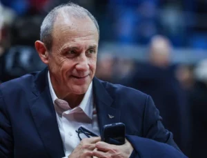 Armani Milan’da başantrenör Ettore Messina ile yollar ayrıldı