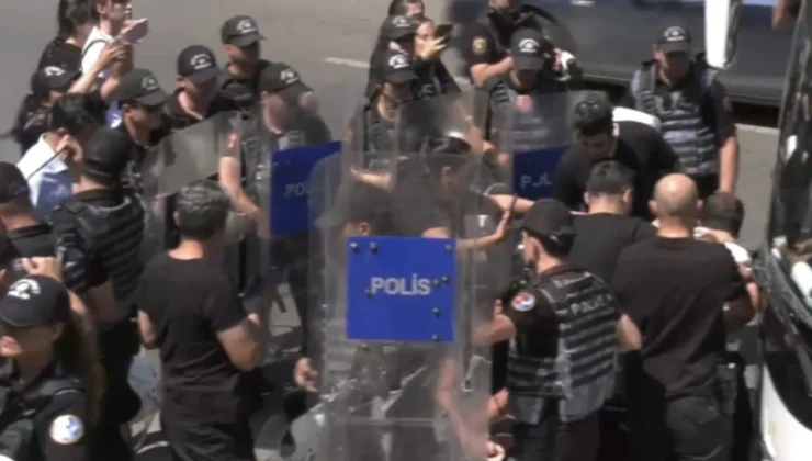 NATO tersi harekette gözaltına alınan yaklaşık 130 TKP’linin gözaltı müddetleri uzatıldı, 13 HKP’li adliyeye sevk edildi, 8 avukat serbest bırakıldı