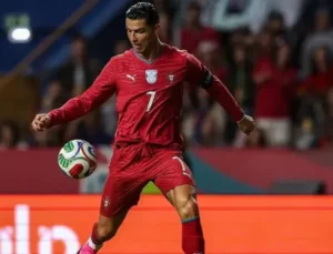 Ronaldo: EURO 2016’yı kazandık ve bu bence Dünya Kupası’yla tıpkı büyüklükte