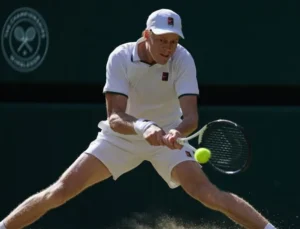 Wimbledon’da Jannik Sinner çeyrek finale yükseldi