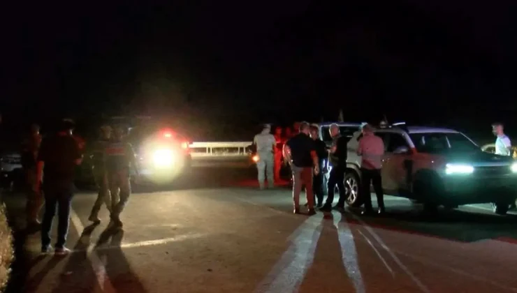 Jandarma kıyafetiyle 13 kilogram altın gasbeden 9 kuşkulu adliyede